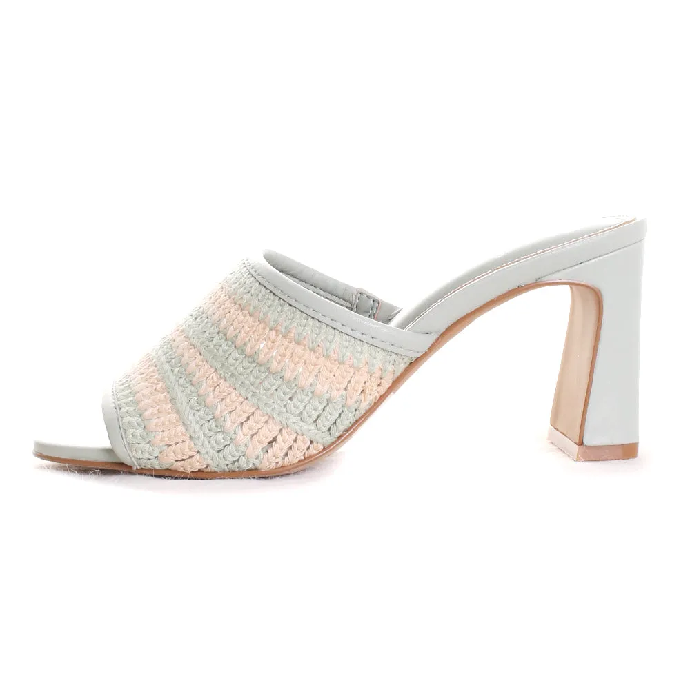 Alyysa Heels