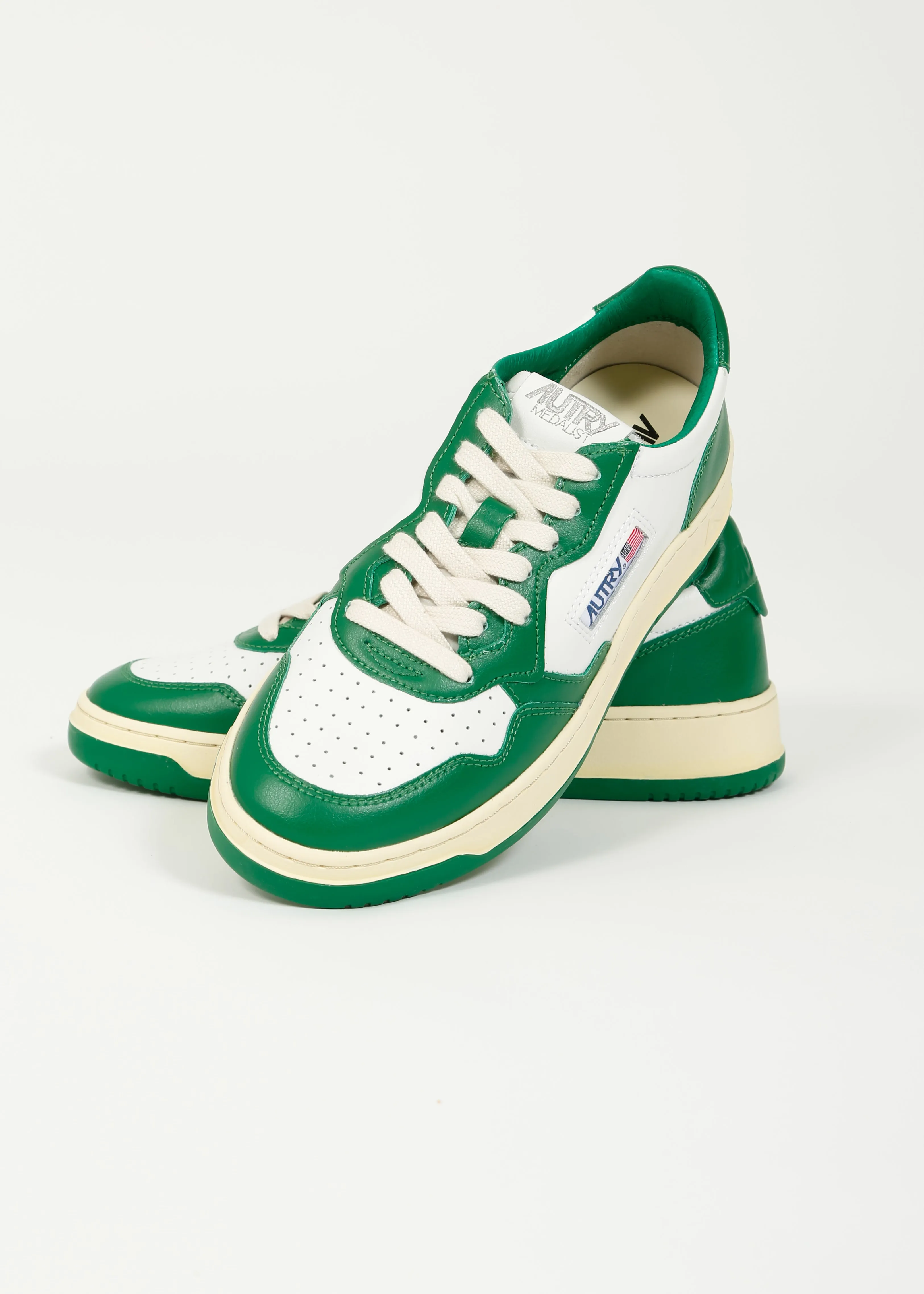 AUTRY MEDALIST in White, Green