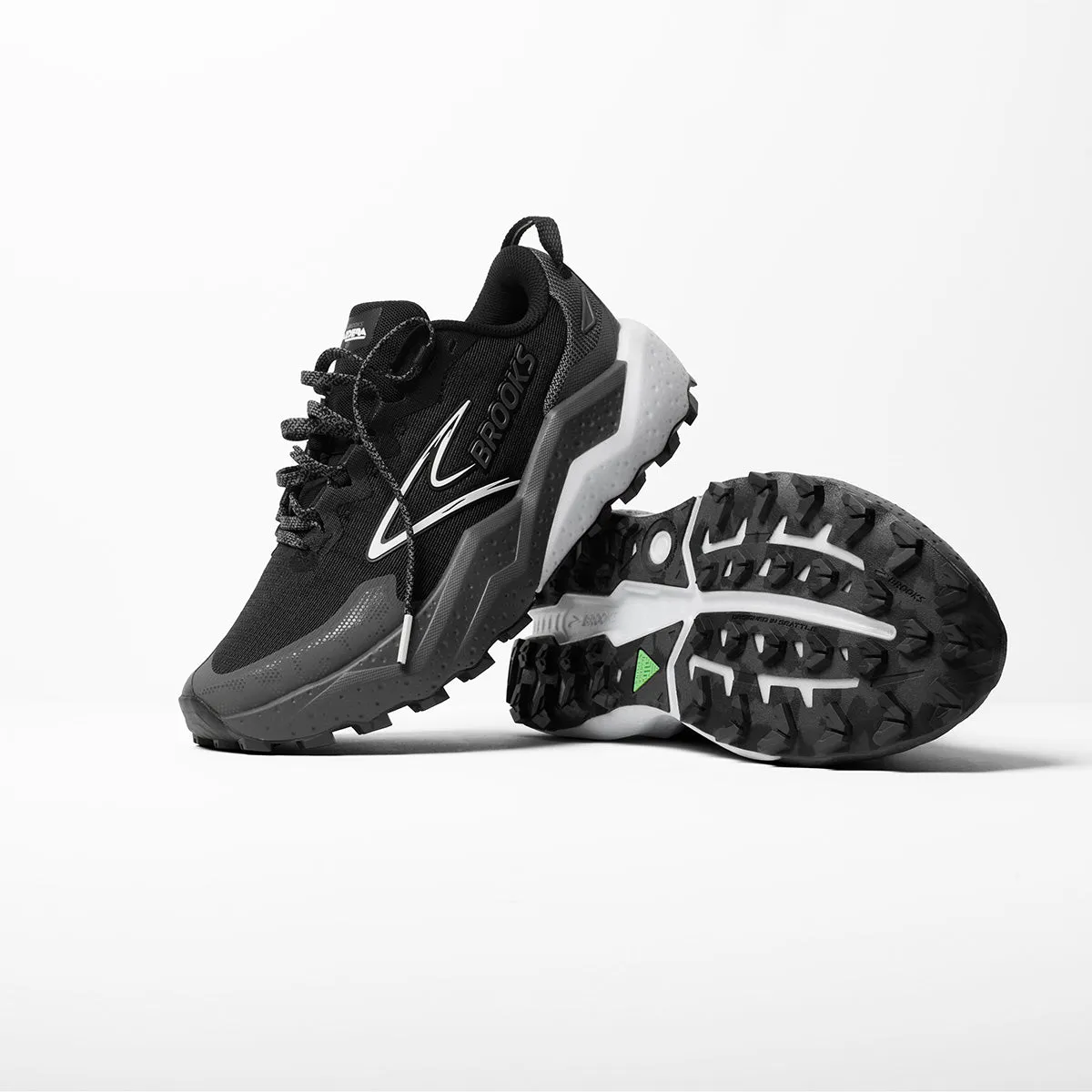 Brooks Caldera 8 Mens | Black/blackened Pearl/white