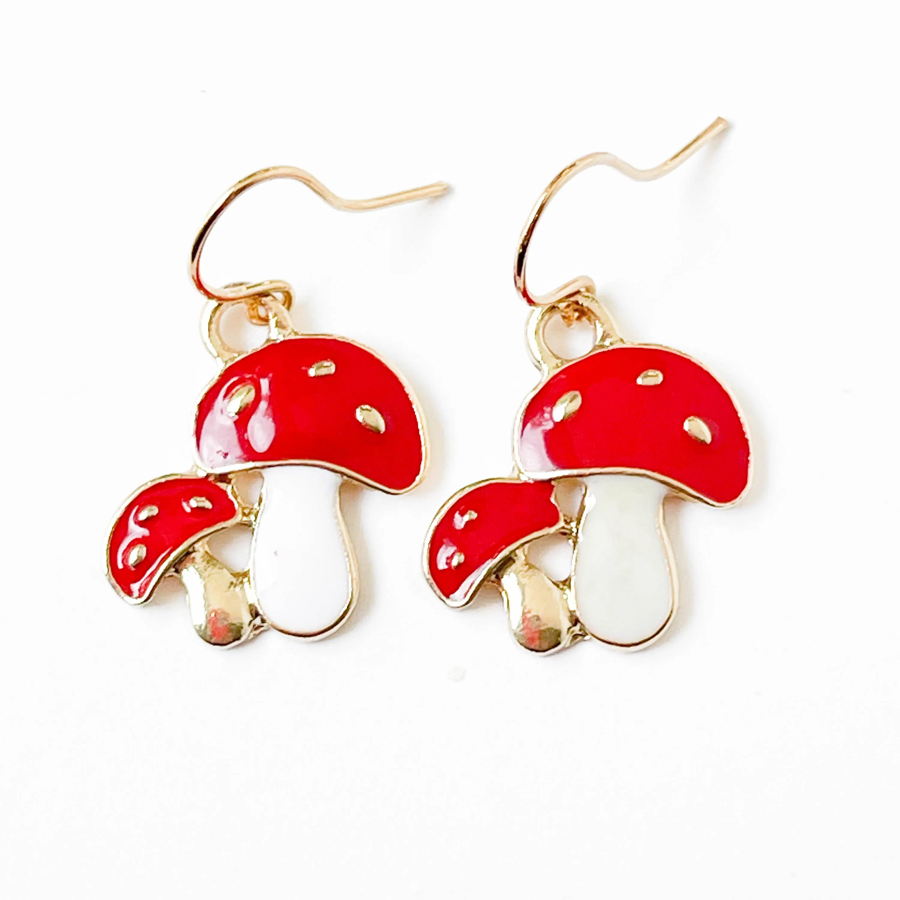 Cute Charm | Earrings or Clip-Ons