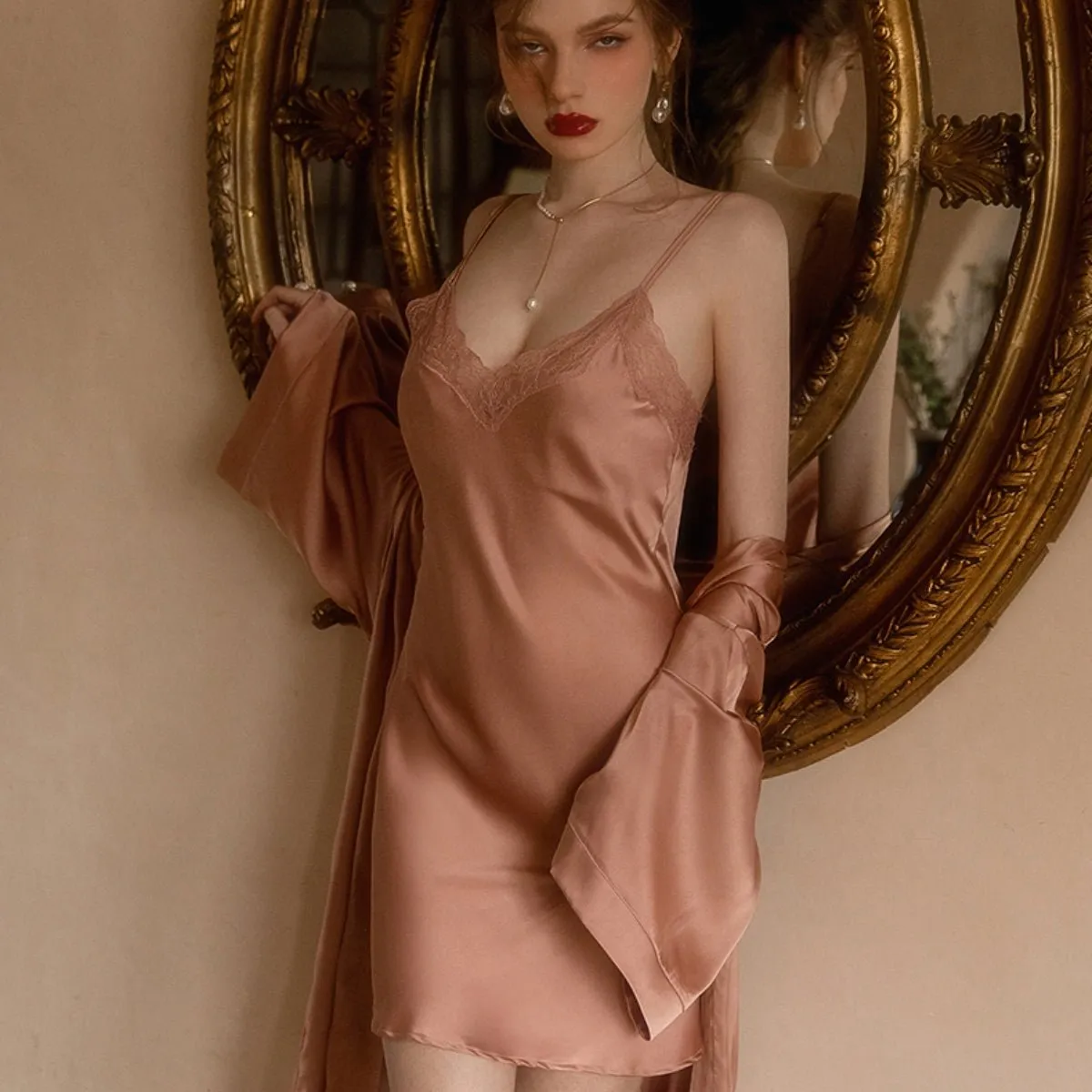 Dilly satin slip