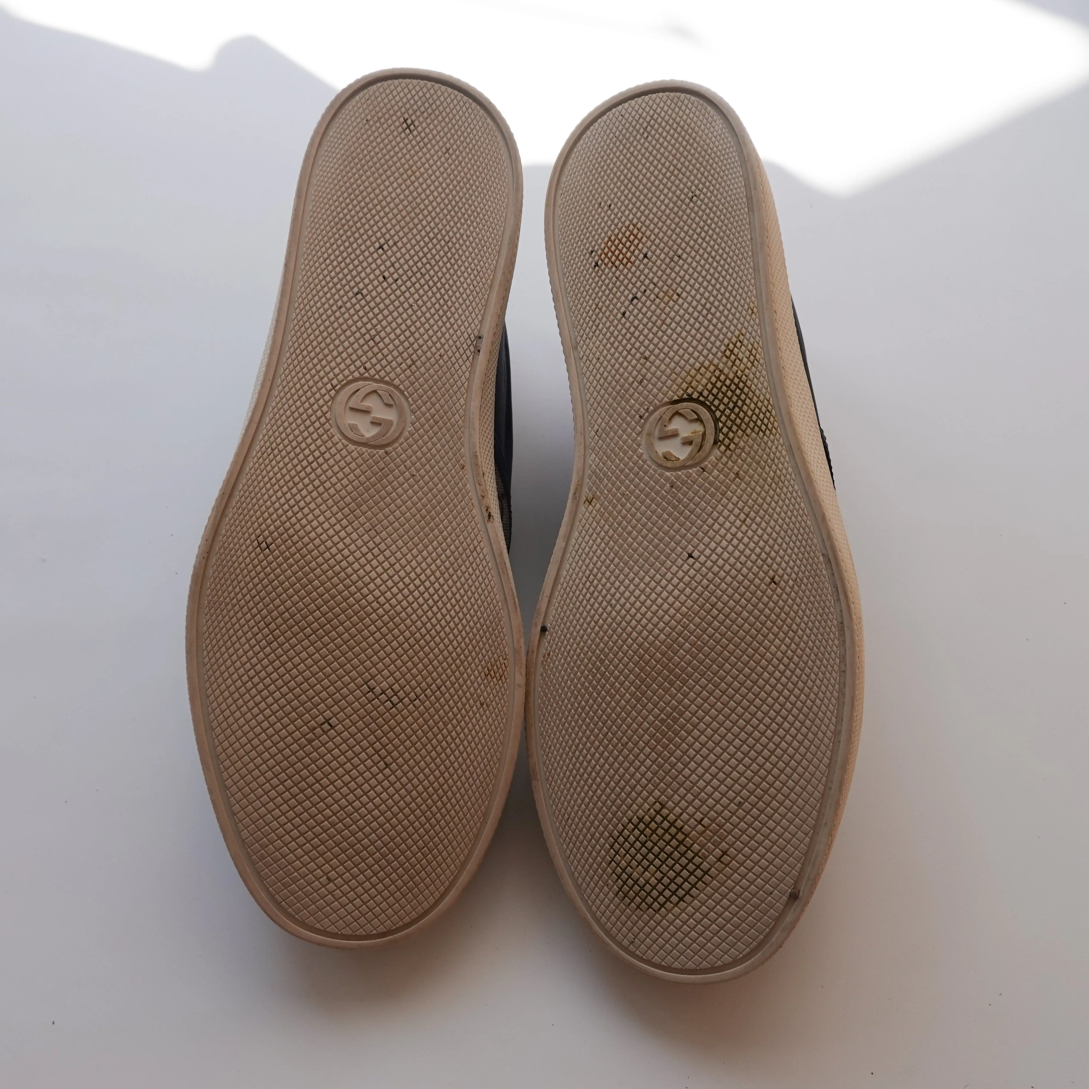 Gucci Tiger Monogram Slip Ons - Fit 10