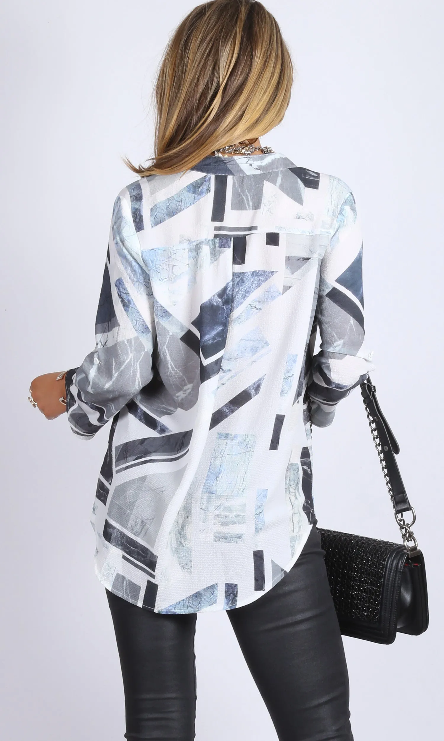 HS13021-122SS Johnny Collar Printed Crepe Shirt (Pack)