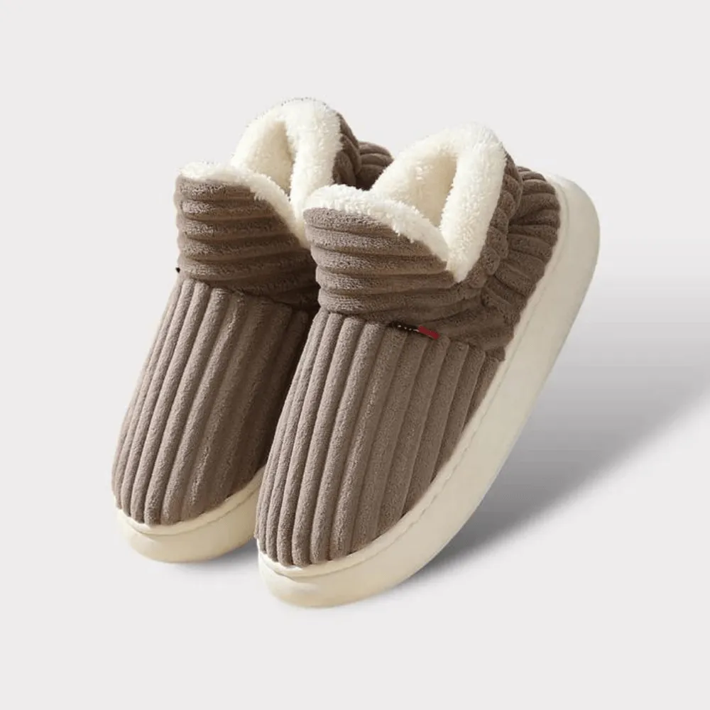 LYSSA - Plush Comfort Slippers