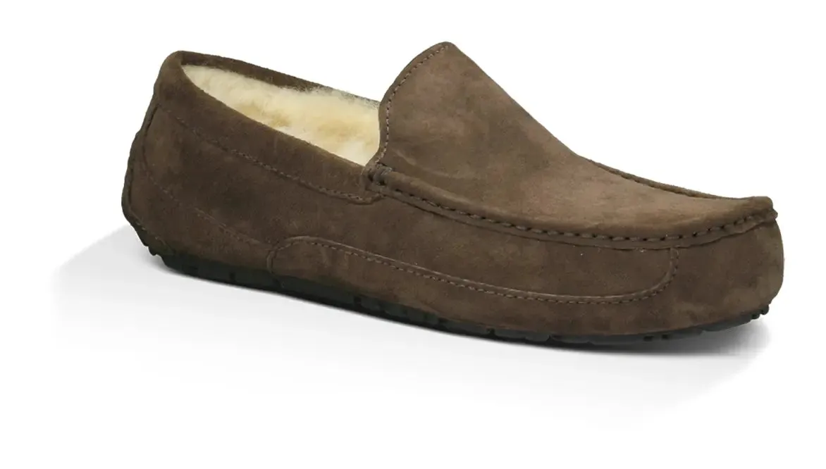 Mens UGG Ascot (Suede)  Classic Moc-Toe Slipper with Indoor/Outdoor Comfort