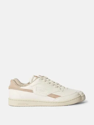 Modelo '89 trainer in beige
