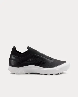 Norvan SL 3 White / Black Slip Ons