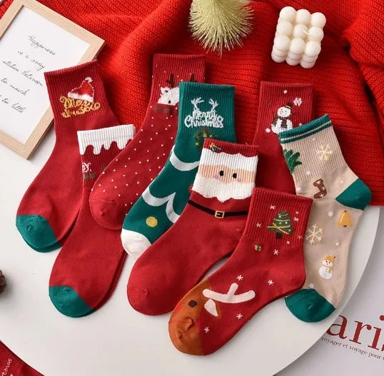 ROYALUCK 5 Pairs Women's Autumn and Winter Christmas Socks Mid-length Socks