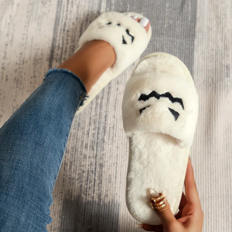 Suca Plush Slippers