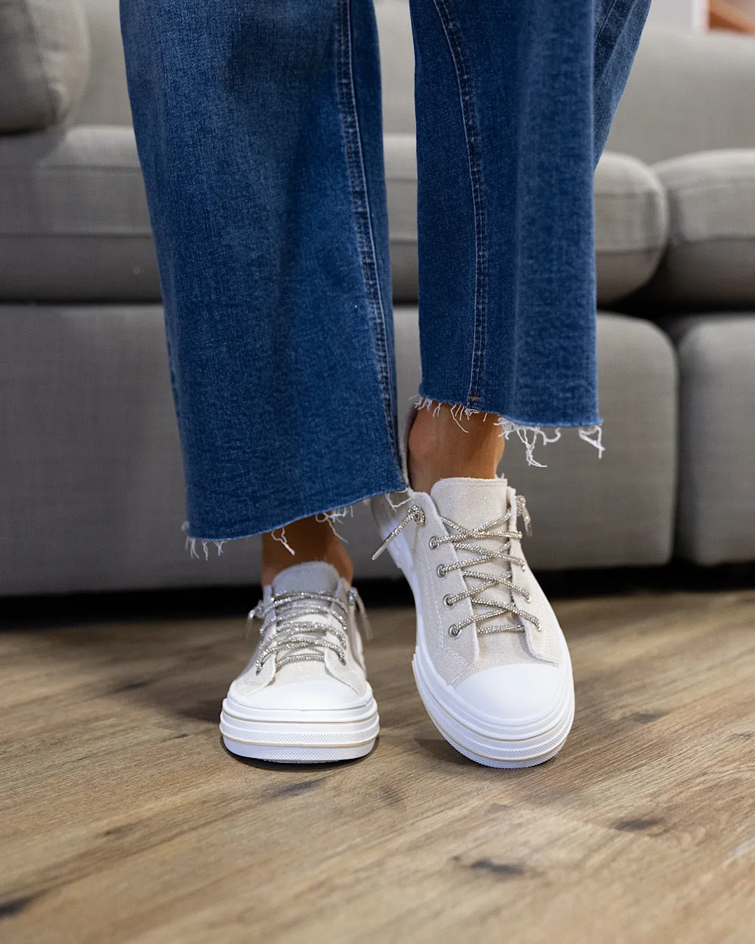 Very G Aman Sparkle Sneakers - Natural