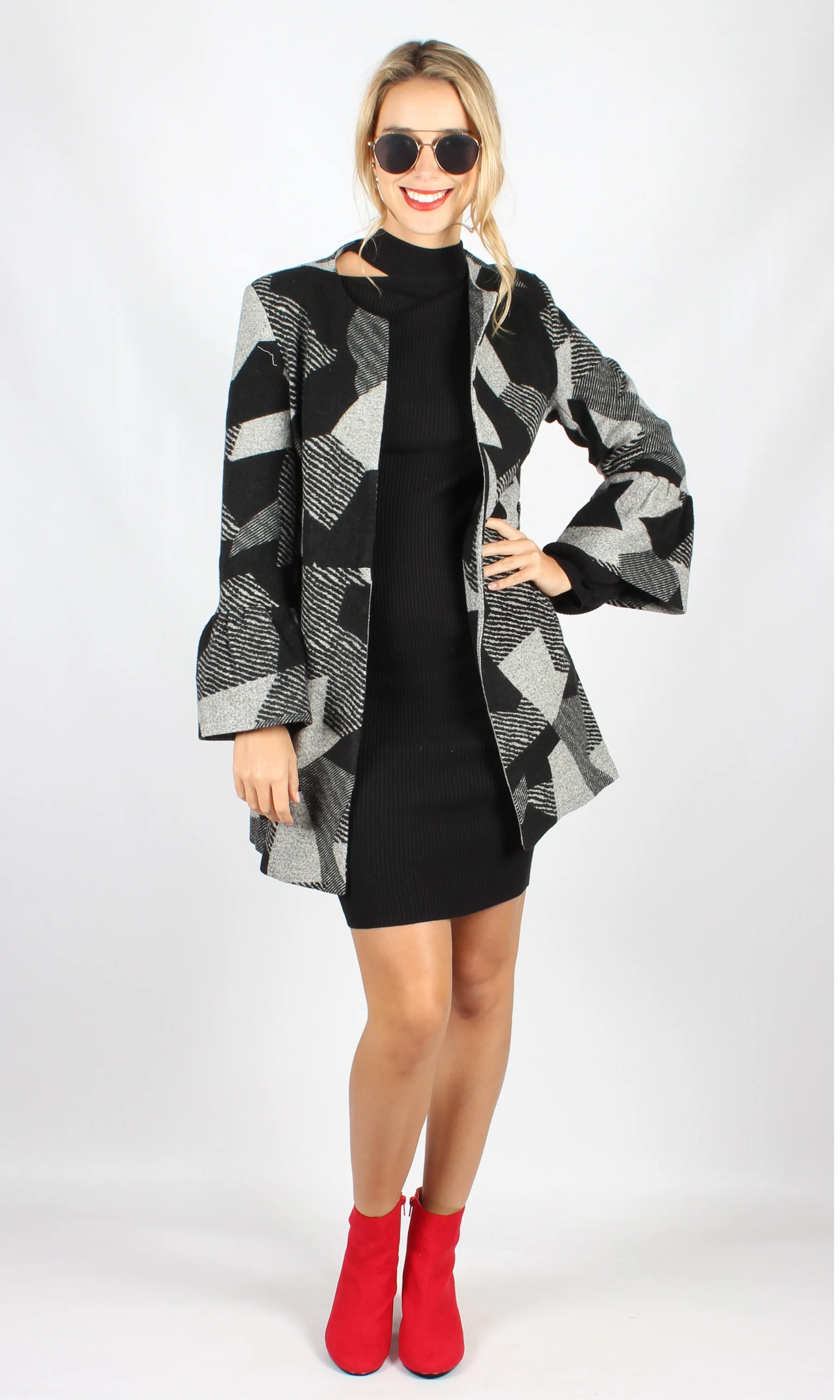 VS7336-1TB V-Neck Colour-Block Coat (Pack)